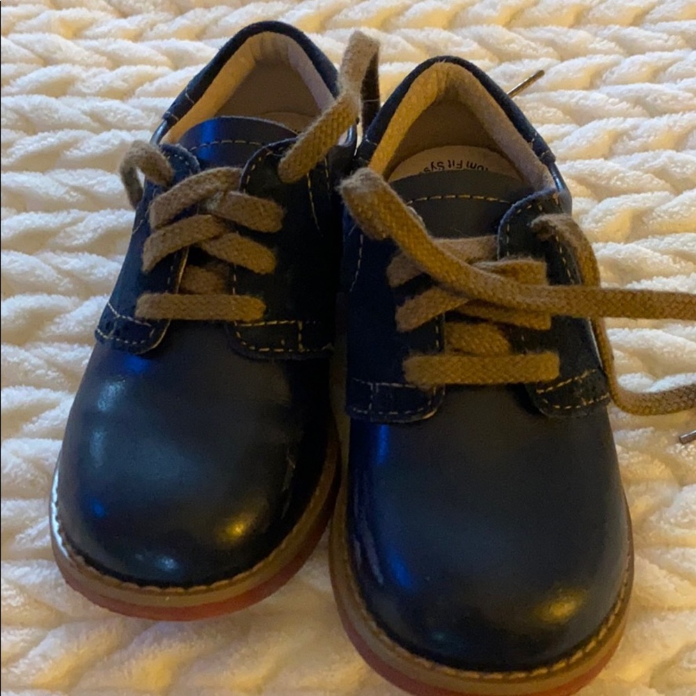 Size 9 Toddler Navy Saddles